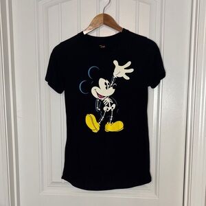 🎃Disney Halloween Glow in the Dark Mickey Shirt🎃